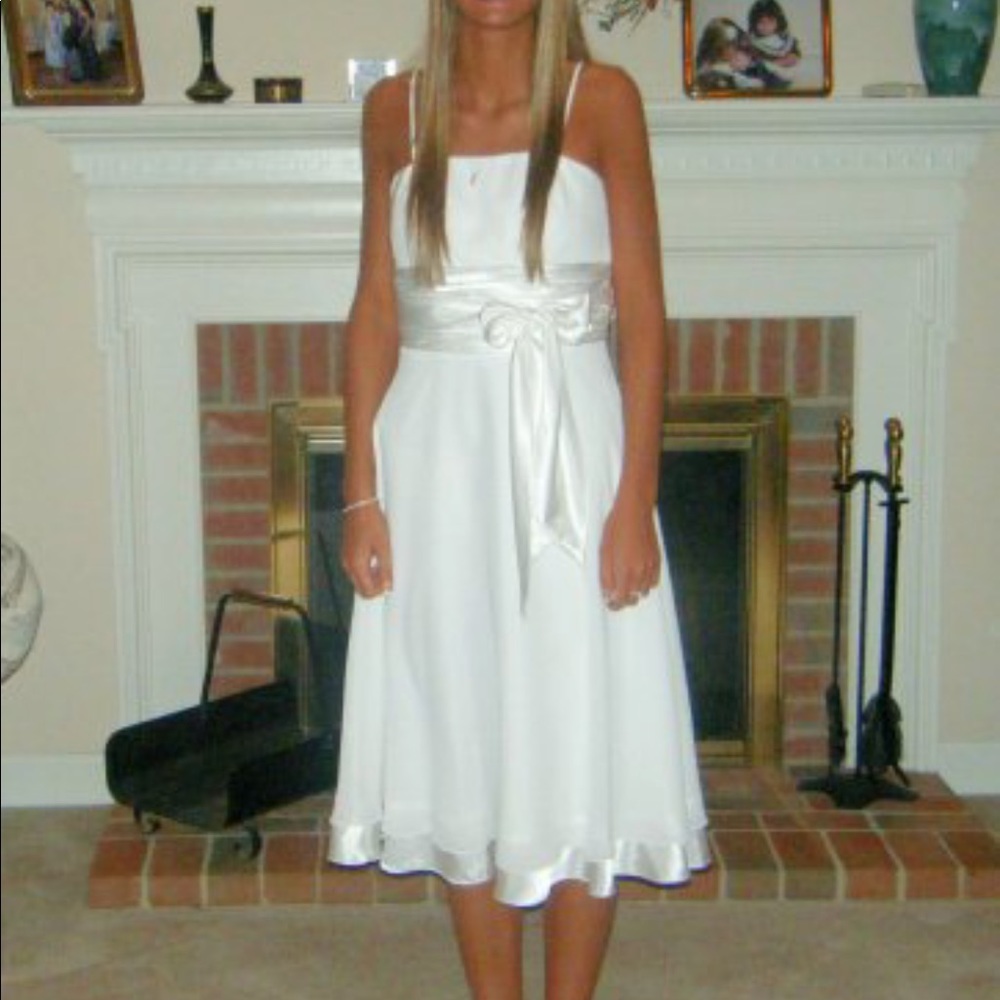 Beautiful chiffon and silk white dress